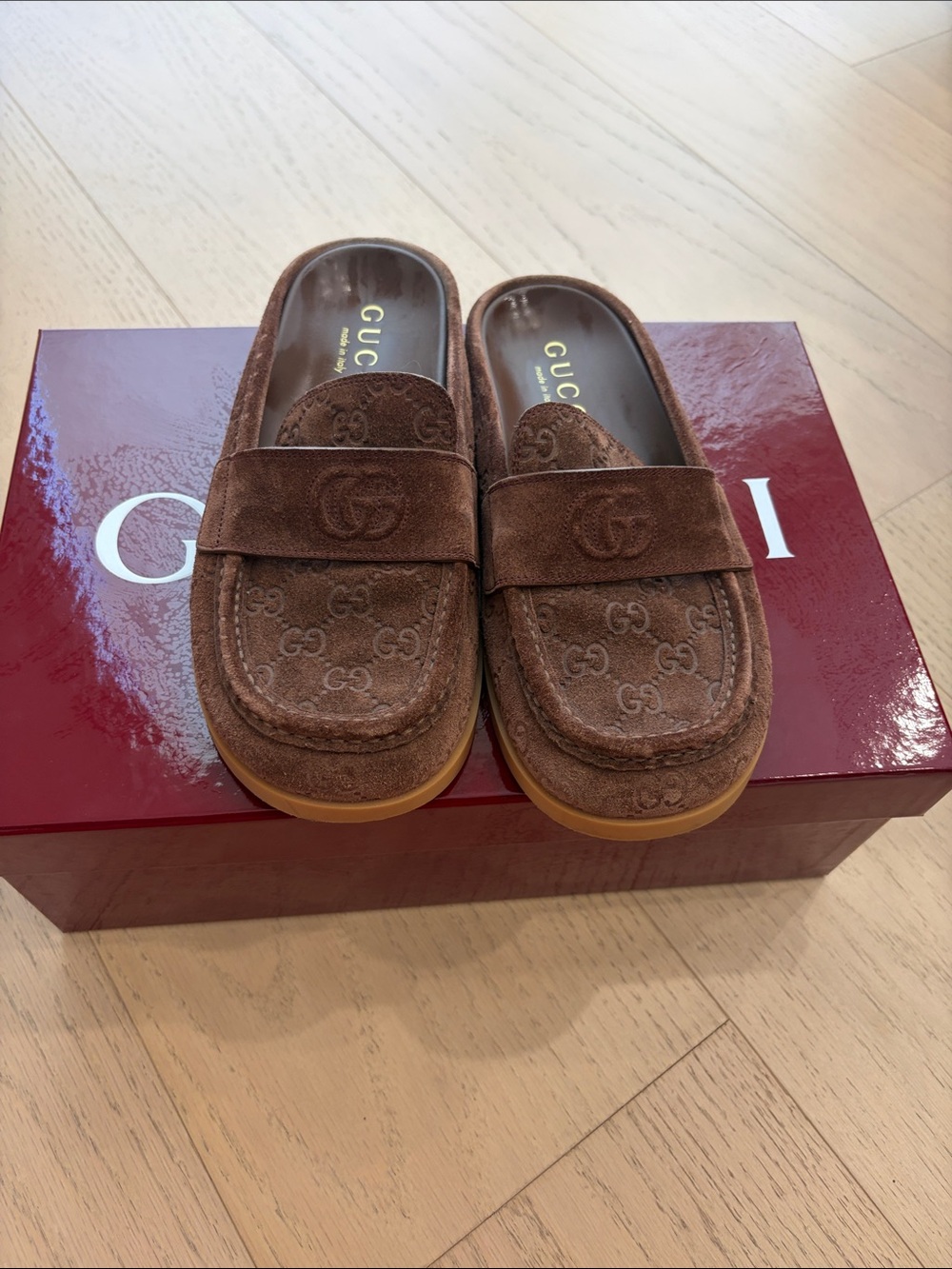 Gucci Brown Suede GG Embossed Slip-On Loafers size 38 Like New! Box & dudt bags